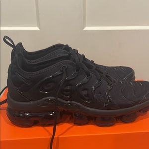 Air VaporMax Plus ‘Triple Black’